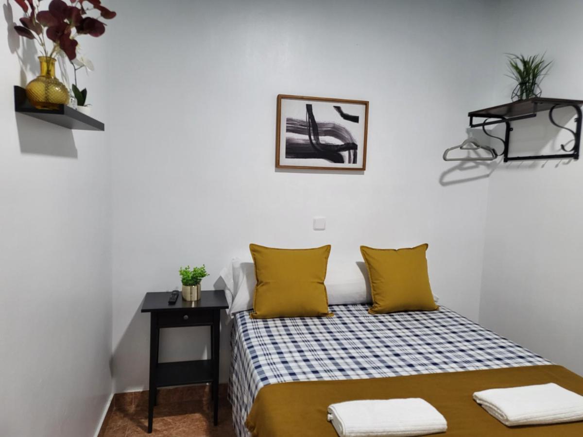 M-A Catrachos Rooms Madrid Ngoại thất bức ảnh