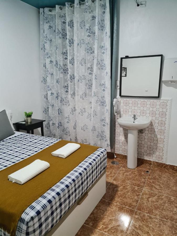 M-A Catrachos Rooms Madrid Ngoại thất bức ảnh