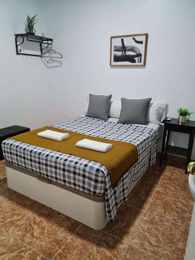 M-A Catrachos Rooms Madrid Ngoại thất bức ảnh